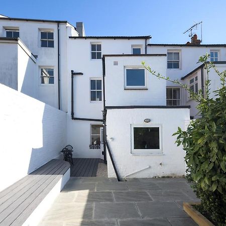 Villa Vibrant Spring Street With Garden Hove Exterior foto